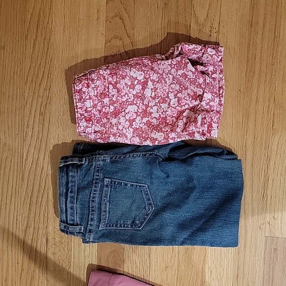 Girls Gymboree pants and Gapkids shorts bundle, size 5 - Picture 1 of 6